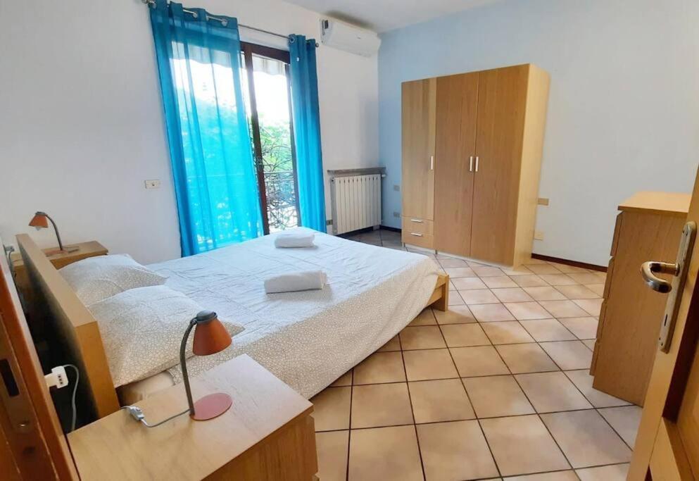 הוילה Oleggio Castello Il Vecchio Kiwi - House With Private Garden מראה חיצוני תמונה